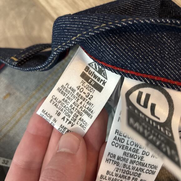 Bulwark FR Relaxed Fit Straight Leg CAT 2 Jeans Men Sz 40/32 Dark Blue NWT - Picture 6 of 7